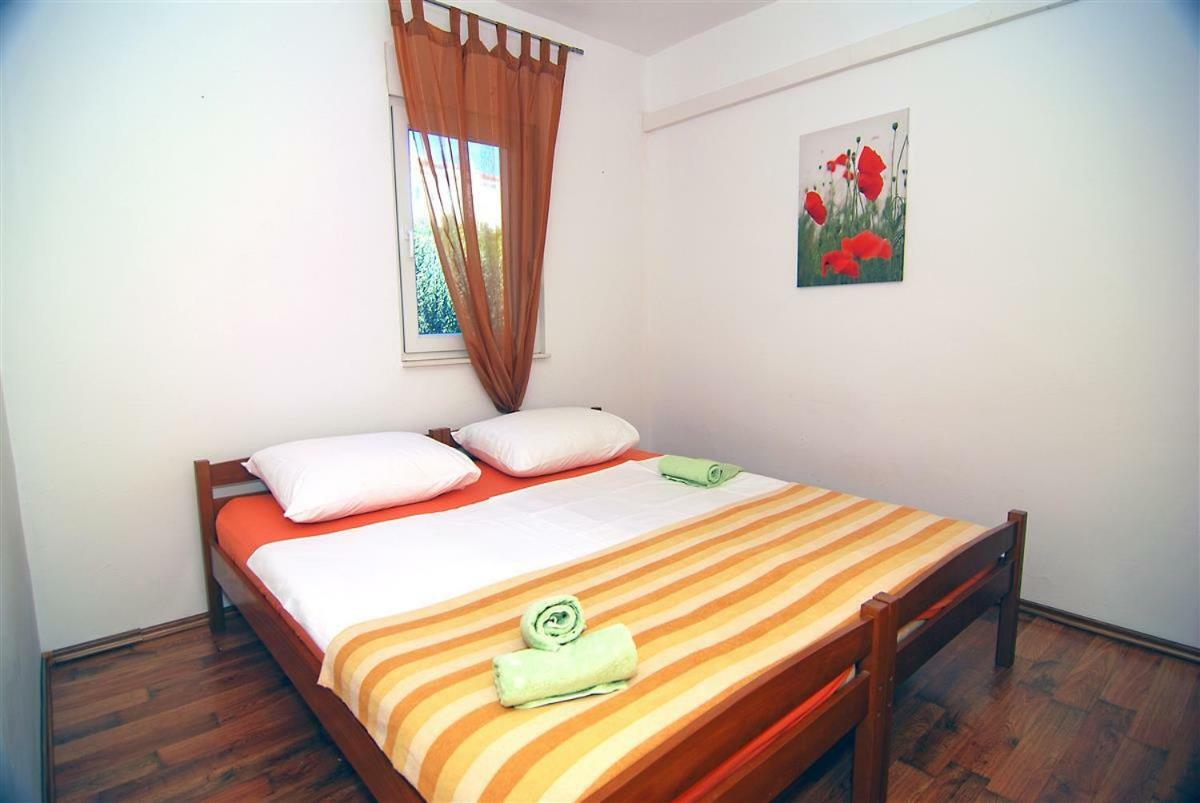 Apartman Luca Lejlighed Zečevo Eksteriør billede